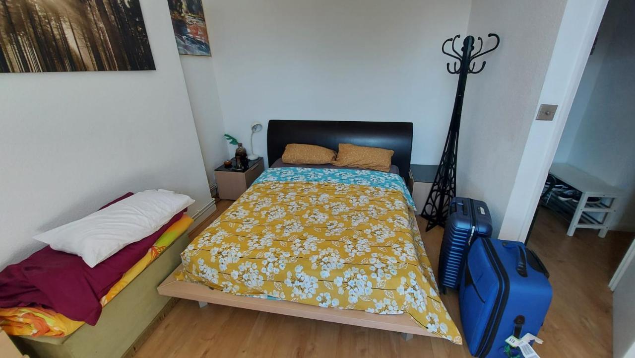 Extra Large One Bedroom Flat With Parking London Luaran gambar