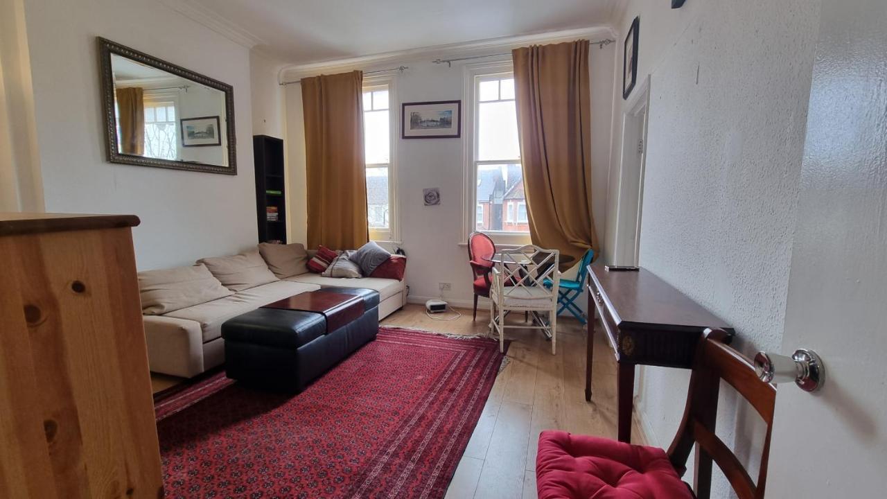 Extra Large One Bedroom Flat With Parking London Luaran gambar